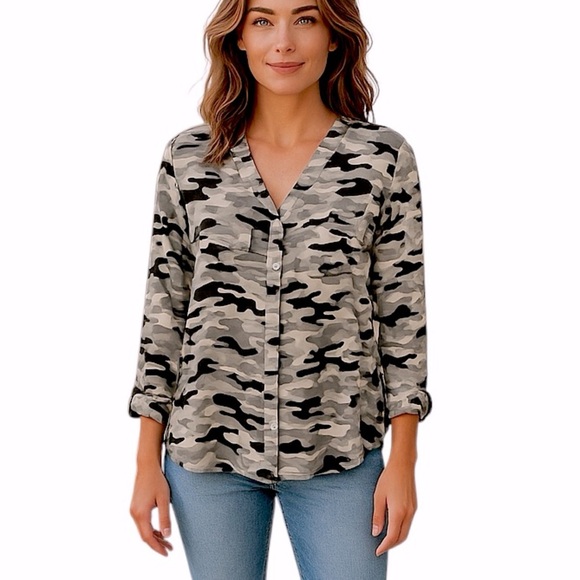 TORRID TOP CAMO MUTED GREEN BLACK Semi Sheer Front Button Long Sleeve 2X NWOT - Picture 1 of 12